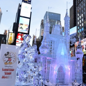 Disney-Builds-Ice-Castle-Times-Square-003