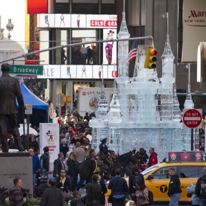 Disney-Builds-Ice-Castle-Times-Square-005