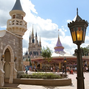 Fantasyland-Disney-World-01