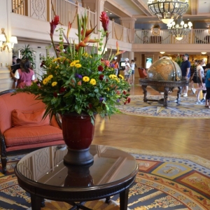 DisneysYachtClub-Lobby-1