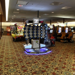 Port-Orleans-Arcade-02