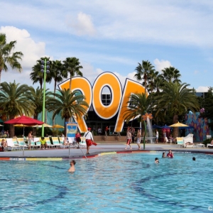 Pop-Century-Resort-Pools-011