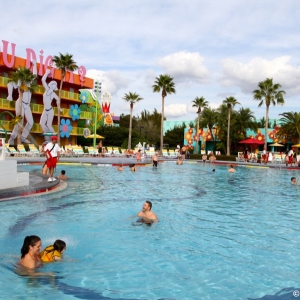 Pop-Century-Resort-Pools-017