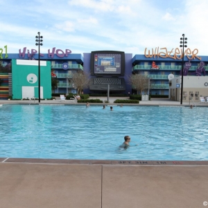 Pop-Century-Resort-Pools-030