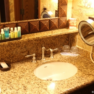 Animal-Kingdom-Lodge-Room-038