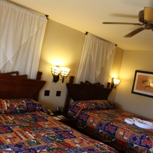 Animal-Kingdom-Lodge-Room-052