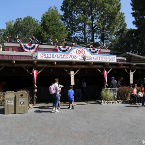 Frontierland-005