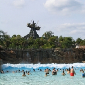 Wave pool