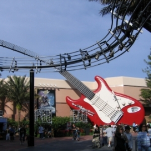 Rock n' Roller Coaster