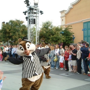 GMS Parade, Dale