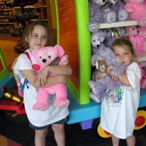 The girls choose Mickey bears