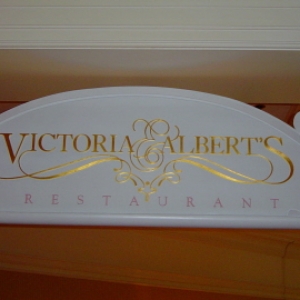 V_A_sign_web