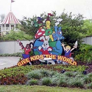 Give Kids the World Entrance