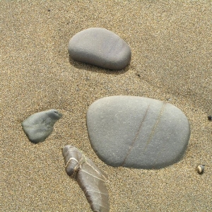 Artistic pebble photo!
