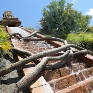 Coronado-Springs-Pools-014