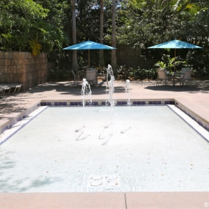 Coronado-Springs-Pools-023