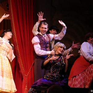 Hoop-Dee-Doo-Musical-Revue-002