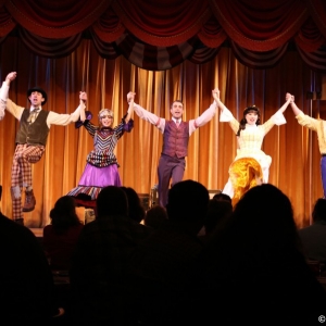 Hoop-Dee-Doo-Musical-Revue-005