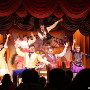 Hoop-Dee-Doo-Musical-Revue-007