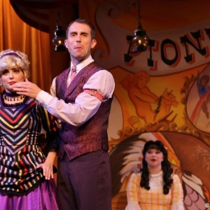 Hoop-Dee-Doo-Musical-Revue-009