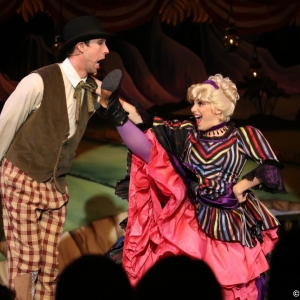 Hoop-Dee-Doo-Musical-Revue-019