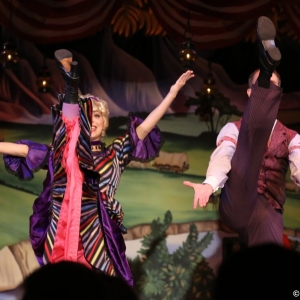 Hoop-Dee-Doo-Musical-Revue-023