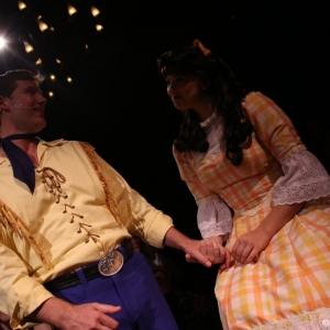 Hoop-Dee-Doo-Musical-Revue-028