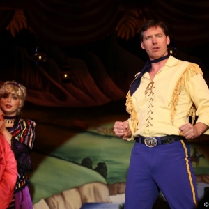 Hoop-Dee-Doo-Musical-Revue-031