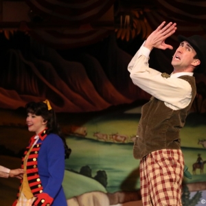 Hoop-Dee-Doo-Musical-Revue-033