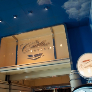 Disney-Wonder-Cadillac-Lounge-001