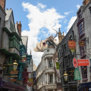 WDWINFO-Universal-Diagon-Alley-001