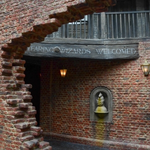 WDWINFO-Universal-Diagon-Alley-005