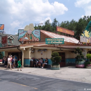 dinoland-usa-025