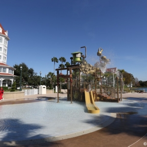 Grand-Floridian-Pools-21