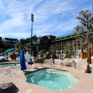 Wilderness-Lodge-Pool-18