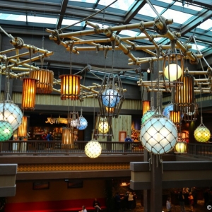 Polynesian-Village-Lobby-12