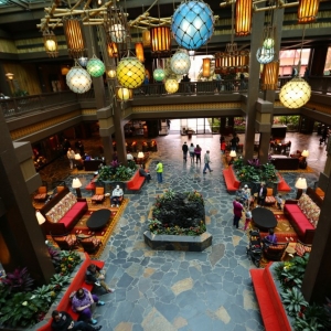 Polynesian-Village-Lobby-14