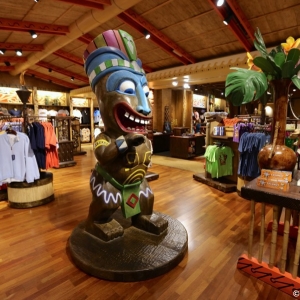 Polynesian-Village-Lobby-28