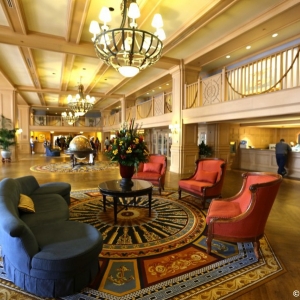 Yacht-Club-Lobby-10