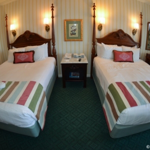 Boardwalk-Inn-Standard-Room-14