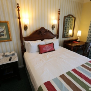 Boardwalk-Inn-Standard-Room-16