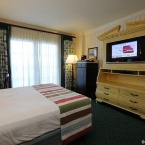 Boardwalk-Inn-Standard-Room-33