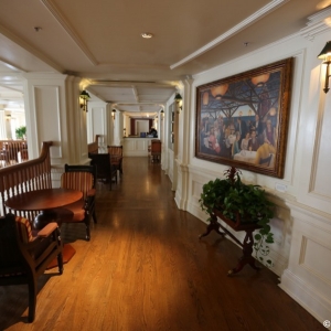 Boardwalk-Lobby-31