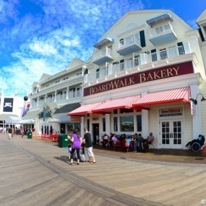 Boardwalk-Dining-13