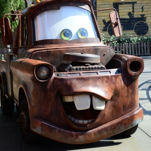 Cars-Land-43