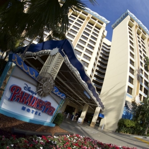 Paradise-Pier-Hotel-16