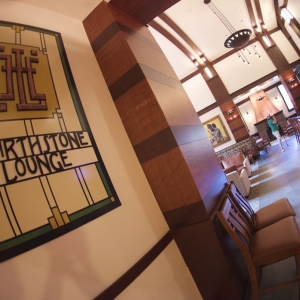 Grand-Californian-Hearthstone-Lounge-04