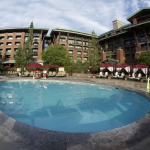 Grand-Californian-Pool-07