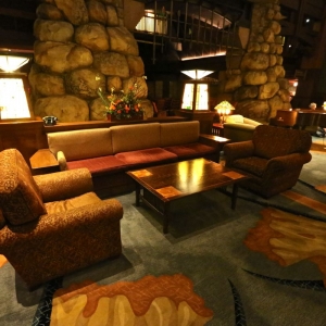 Grand-Californian-Hotel-Lobby-14