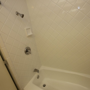 Howard-Johnson-Anaheim-215